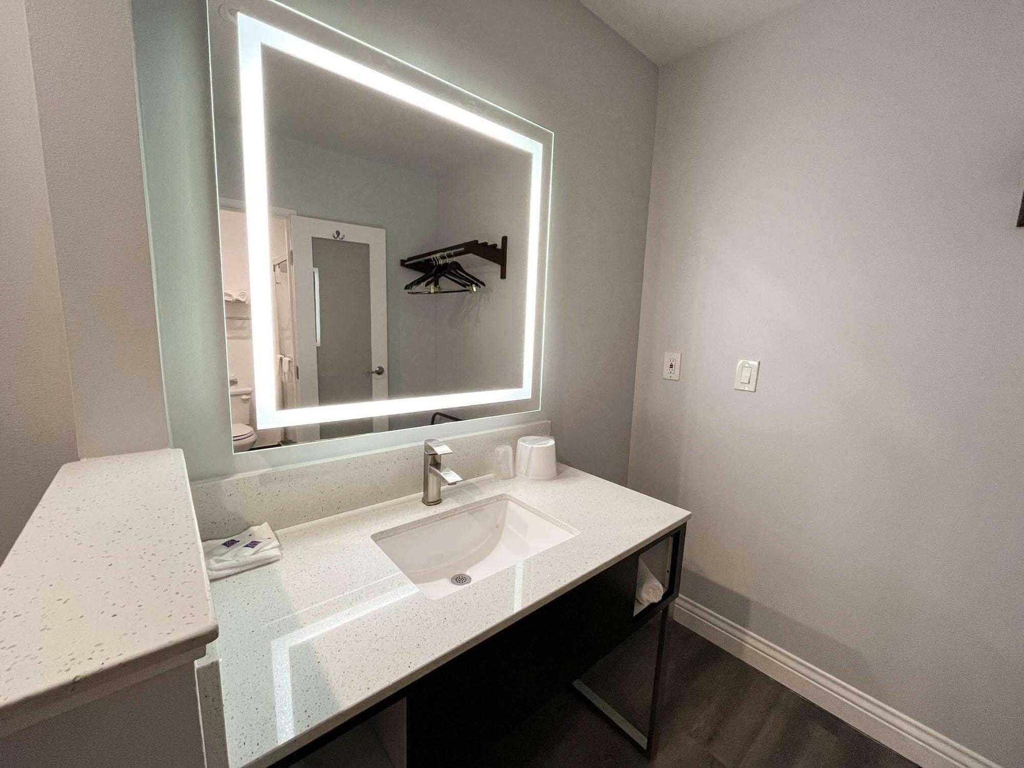6 Vallejo, Ca - Napa Valley Hotel 2*